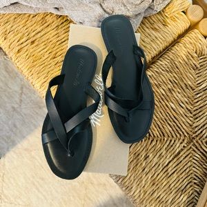Madewell The Boardwalk Thong Sandal Black in Leather Size 6.5